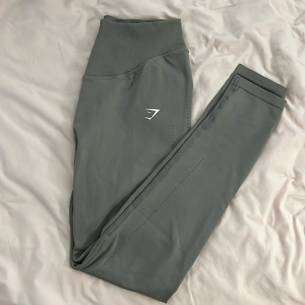 Brand new Gymshark green leggings